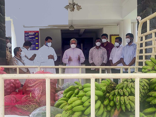 കോവിഡ് പ്രതിരോധം: സഹായഹസ്തവുമായി പാലാ രൂപത